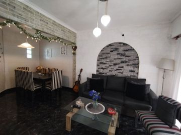 VENTA Casa Multifamiliar 5 Amb, José León Suárez