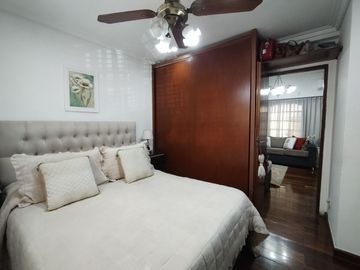 VENTA Casa Multifamiliar 5 Amb, José León Suárez