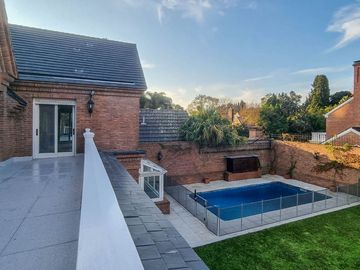 CASA EN VENTA MARTINEZ LIBERTADOR AL RIO
