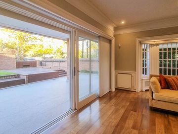 CASA EN VENTA MARTINEZ LIBERTADOR AL RIO