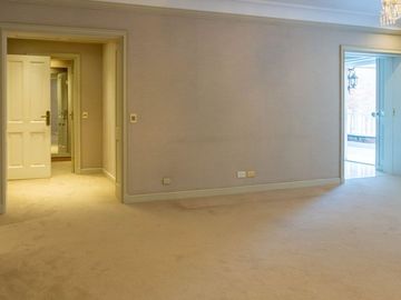 CASA EN VENTA MARTINEZ LIBERTADOR AL RIO
