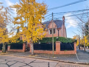CASA EN VENTA MARTINEZ LIBERTADOR AL RIO