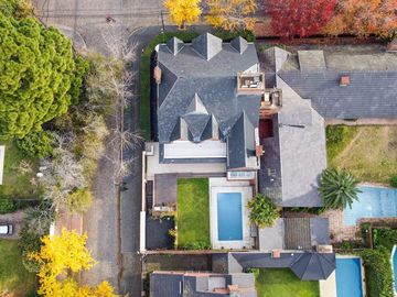 CASA EN VENTA MARTINEZ LIBERTADOR AL RIO