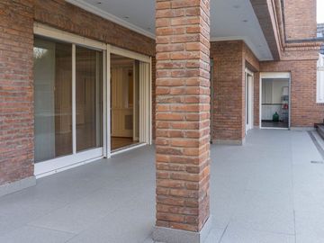 CASA EN VENTA MARTINEZ LIBERTADOR AL RIO
