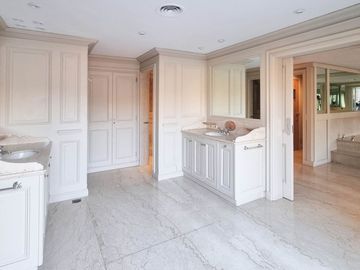 CASA EN VENTA MARTINEZ LIBERTADOR AL RIO