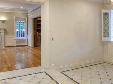 CASA EN VENTA MARTINEZ LIBERTADOR AL RIO