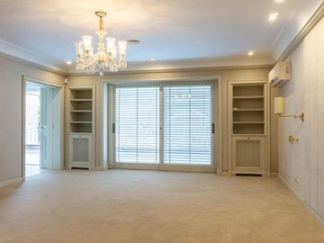 CASA EN VENTA MARTINEZ LIBERTADOR AL RIO