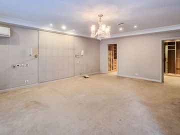 CASA EN VENTA MARTINEZ LIBERTADOR AL RIO