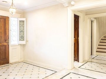 CASA EN VENTA MARTINEZ LIBERTADOR AL RIO