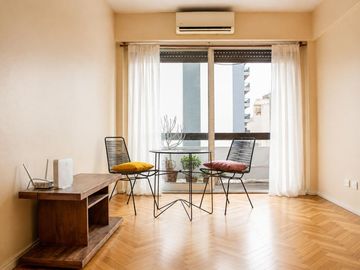 Depto Monoambiente Alquiler Almagro con balcon