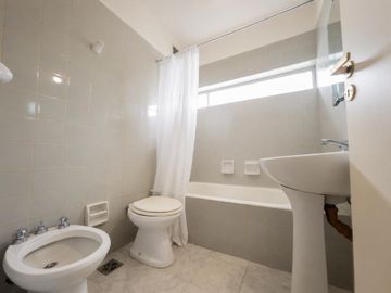 Depto Monoambiente Alquiler Almagro con balcon