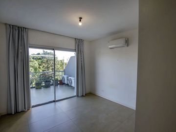 DEPARTAMENTO VENTA ADROGUE 5 AMB EN DOS PLANTAS