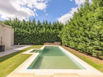 CASA EN ALQUILER COUNTRY EL ROCIO PISCINA Y JARDIN