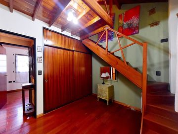 VENTA CASA EN ITUZAINGÓ, 4 AMB CON PATIO Y PILETA
