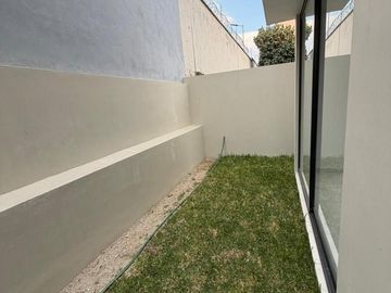 CASA EN VENTA EN BOSQUES VALLARTA