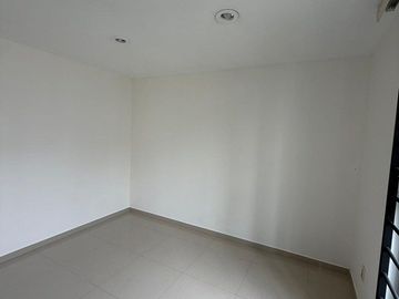 Casa en venta en Girasoles Acueducto, dentro de condominio privado