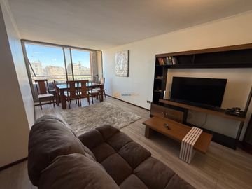 Departamento en arriendo c/ estacionamiento en Centro de Concepción