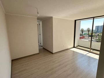 Departamento en arriendo c/ estacionamiento en Plaza de Armas de San Bernardo