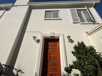 CASA REMODELADA ÑUÑOA