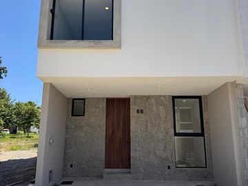Casa en Venta en Coto Madeiras ||