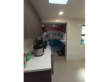 Casa Moderna y Segura en Buin, Ideal para Familias