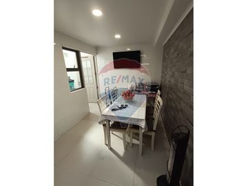 Casa Moderna y Segura en Buin, Ideal para Familias