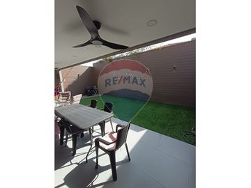 Casa Moderna y Segura en Buin, Ideal para Familias