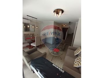 Casa Moderna y Segura en Buin, Ideal para Familias