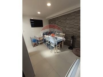 Casa Moderna y Segura en Buin, Ideal para Familias