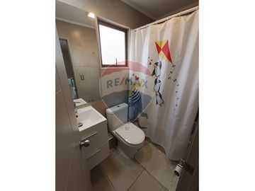 Casa Moderna y Segura en Buin, Ideal para Familias