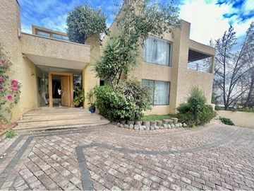 Arriendo casa Las Condes San Carlos