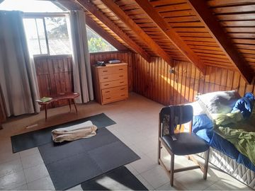Se vende céntrica casa en Cerro Los Placeres