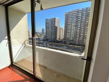 Dpto. 2D,1B a pasos del Metro Vicente valdes