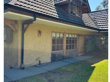 Gran casa familiar en  Villarrica