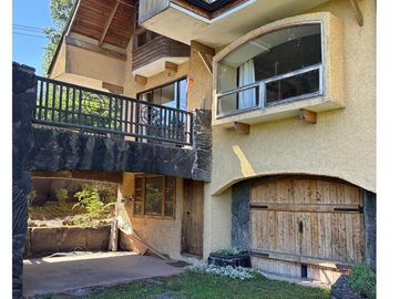 Gran casa familiar en  Villarrica