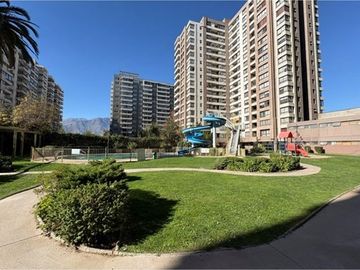 Arrienda Moderno Depto 5D/2B en Ñuñoa, Av. Grecia
