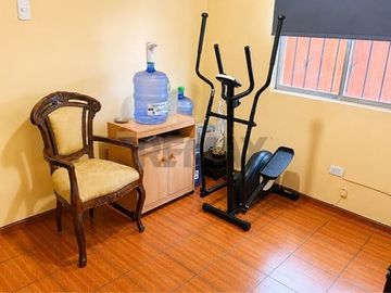 Acogedora Casa en Estación Central