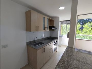APARTAMENTO EN ARRIENDO EN EL POBLADO