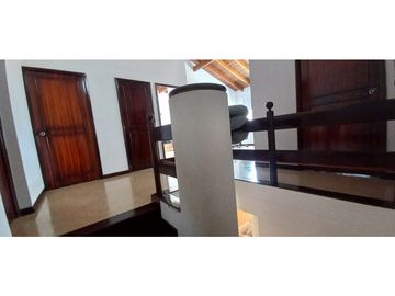 APARTAMENTO EN ARRIENDO EN
