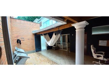APARTAMENTO EN ARRIENDO EN