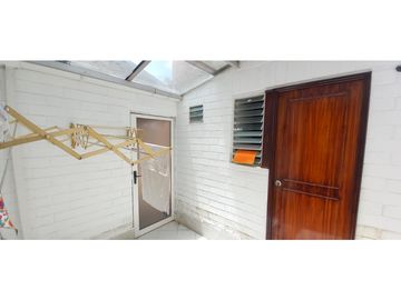 APARTAMENTO EN ARRIENDO EN