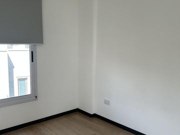 Fincas de Hudson Alquiler. Piscina, 4 Habitaciones (1 hab. en PB). Lote interno.