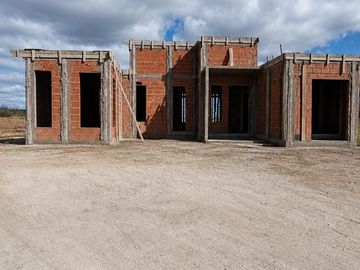 Casa en construccion- 4 ambientes a estrenar -Canning