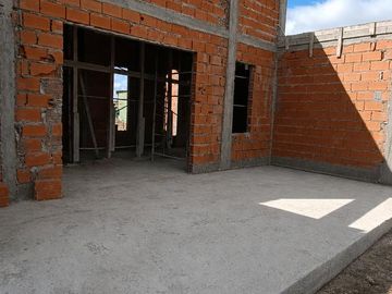 Casa en construccion- 4 ambientes a estrenar -Canning