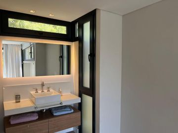 Casa en Venta Costa Esmeralda Barrio Marítimo, 5 Dormitorios 270m² Pileta Noreste USD 660.000