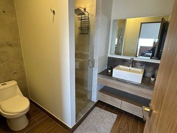 DEPARTAMENTO AMUEBLADO EN RENTA IKANI QUERETARO