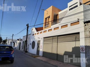 ESPECTACULAR RESIDENCIA EN VENTA EN EL BARRIO DE SANTA LUCÍA, CAMPECHE