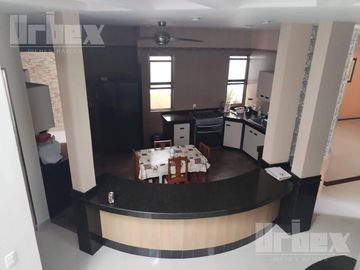 ESPECTACULAR RESIDENCIA EN VENTA EN EL BARRIO DE SANTA LUCÍA, CAMPECHE