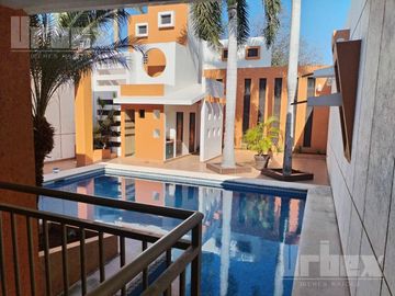 ESPECTACULAR RESIDENCIA EN VENTA EN EL BARRIO DE SANTA LUCÍA, CAMPECHE