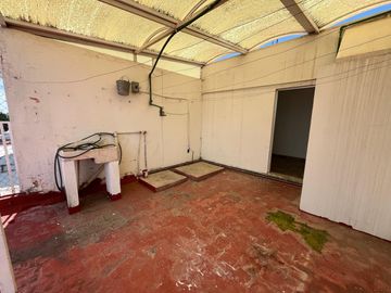 Casa en Circunvalación y Alcalde, Tránsito